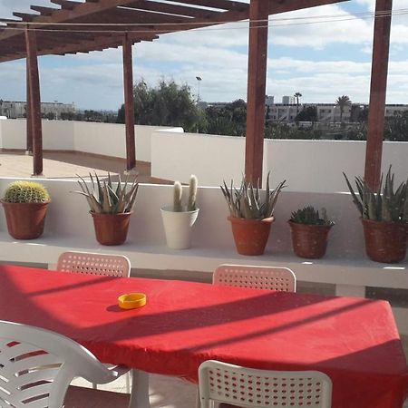 Sunny Self-Catering Apartment Costa Teguise, Lanzarote, Spain Ngoại thất bức ảnh