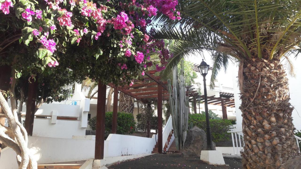 Sunny Self-Catering Apartment Costa Teguise, Lanzarote, Spain Ngoại thất bức ảnh