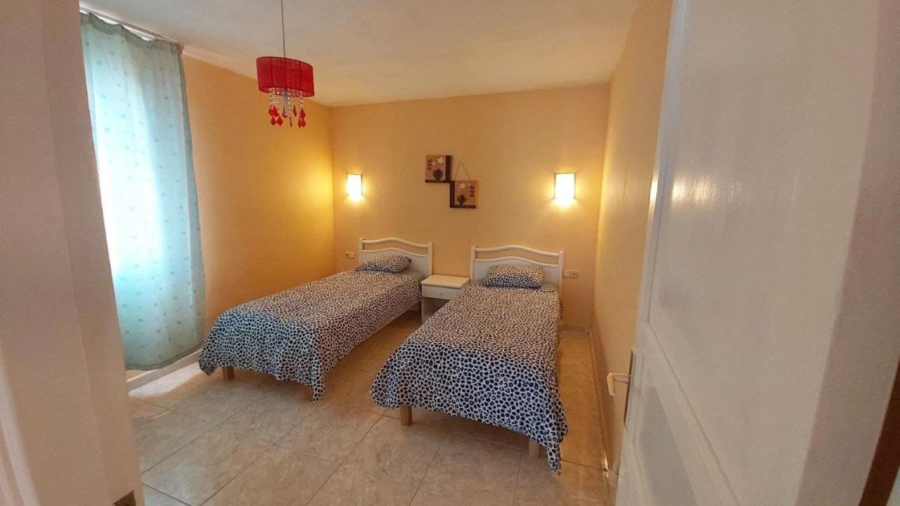 Sunny Self-Catering Apartment Costa Teguise, Lanzarote, Spain Ngoại thất bức ảnh