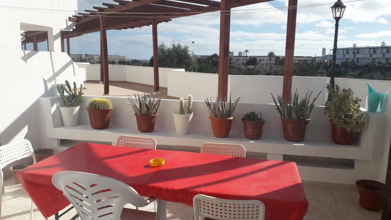 Sunny Self-Catering Apartment Costa Teguise, Lanzarote, Spain Ngoại thất bức ảnh